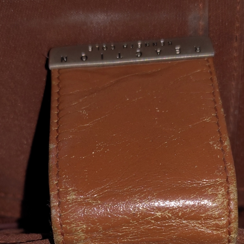Women's Tan Leather Wallet